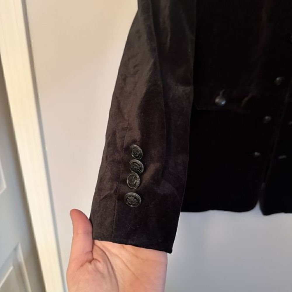 Black Velvet Women's Festive Blazer - Picture 10 of 16